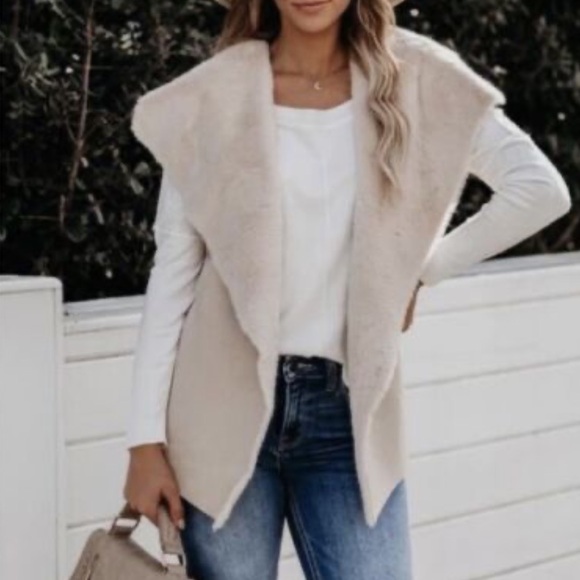 Twelth Love Suede Faux Fur Open Front Vest Sweater Size: M in Cream beige NW - Picture 7 of 10